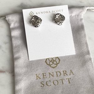 NWT Kendra Scott Tima Earring Rhodium Silver Logo Studs